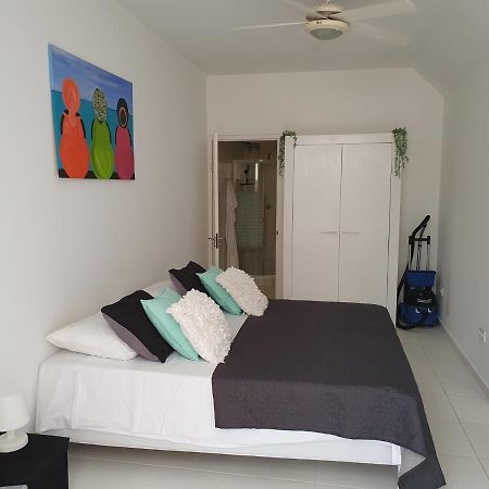 A2 Apartment Budget At Jan Thiel Curacao Luaran gambar